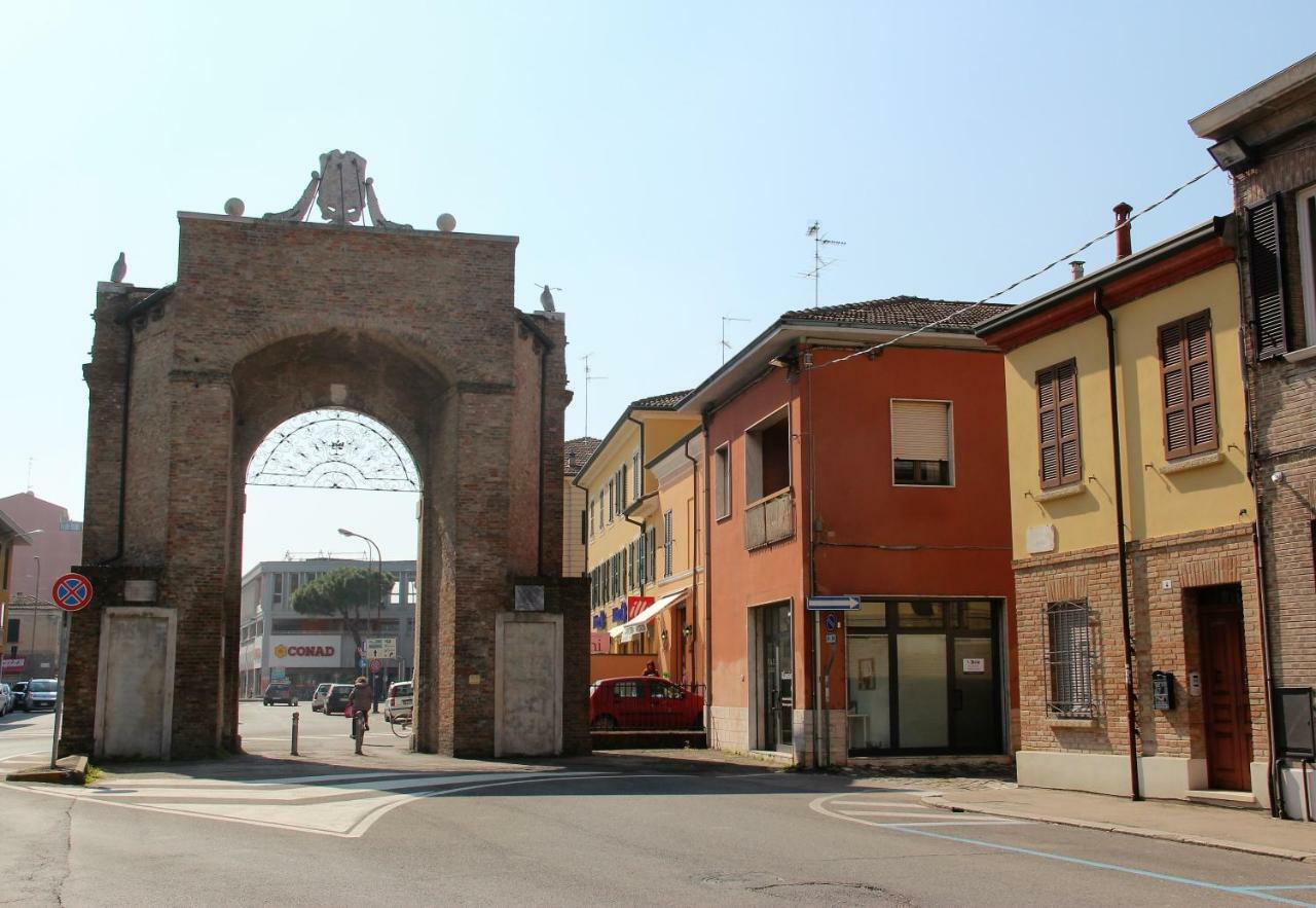 Via Di Roma 4 Apartment ราเวนนา ภายนอก รูปภาพ