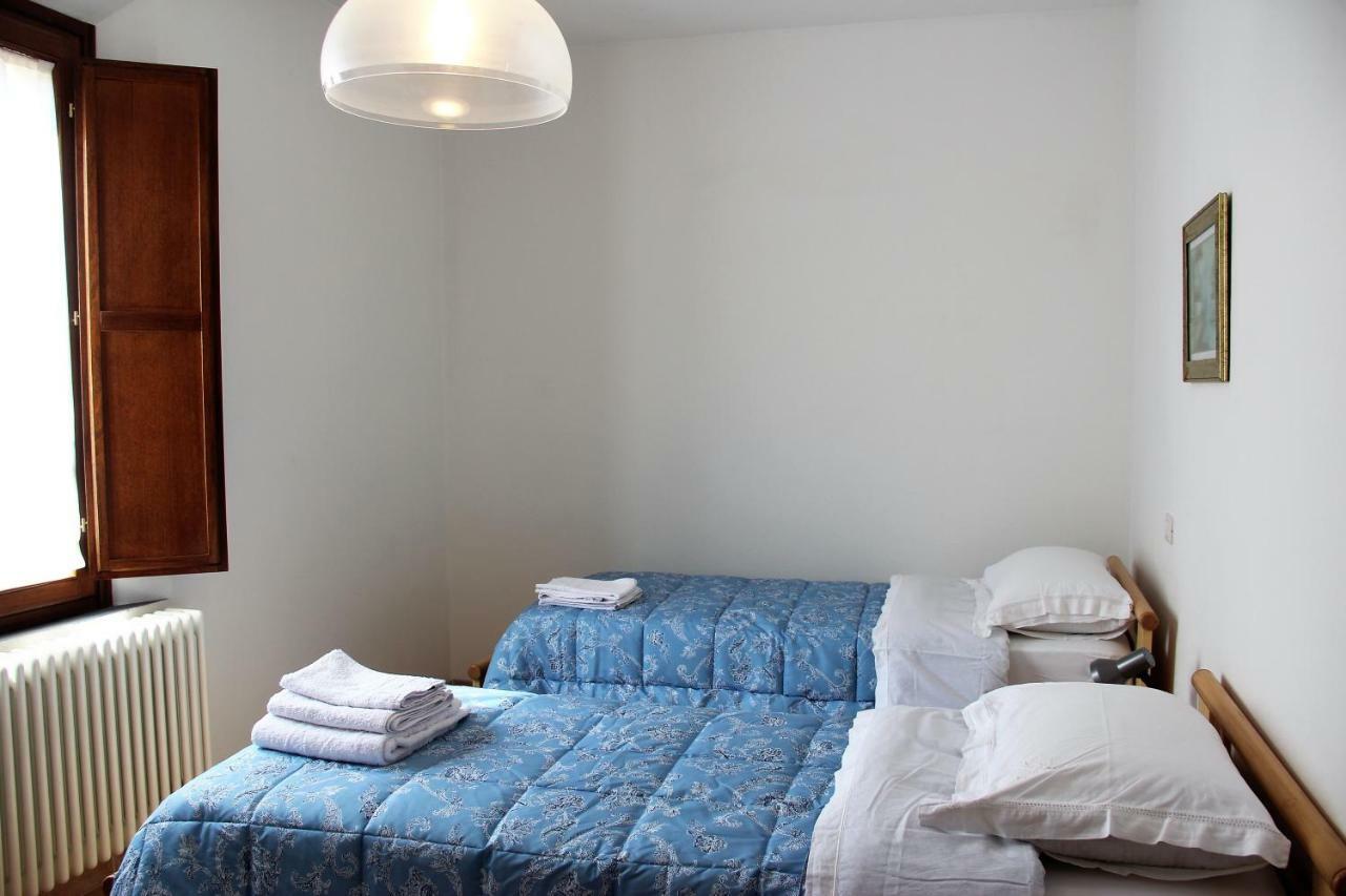 Via Di Roma 4 Apartment ราเวนนา ภายนอก รูปภาพ